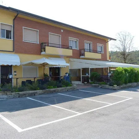 ホテル Le Colline Del Garda *