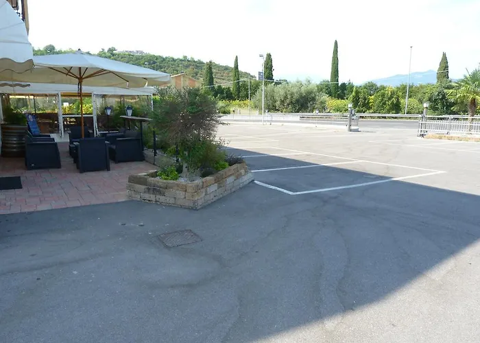 فندق Le Colline Del Garda